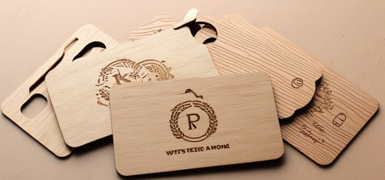Les cartes clés d'hôtel intelligentes sont des cartes clés d'hôtel RFID compatibles avec les systèmes de cartes Ving (puces T5577 Lf).