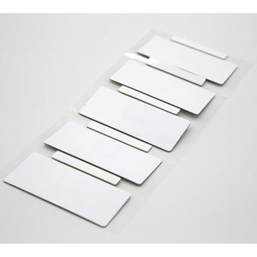 Étiquettes RFID UHF imprimables et flexibles sur le métal