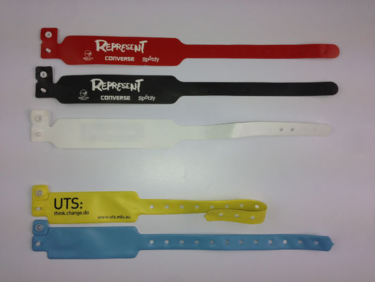 Impression de logo Bracelet médical d' hôpital en PVC, étiquette RFID NFC Bracelet jetable