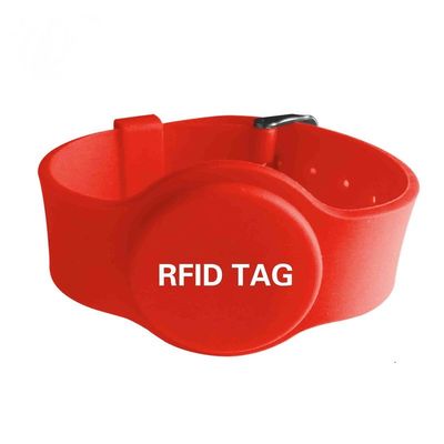 Des bracelets RFID en silicone colorés avec paiement sans espèces, des bracelets RFID pour les événements