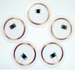Étiquettes RFID programmables en PVC plastique contrôle d'accès 125KHz 13,56MHz 512 bits R/W